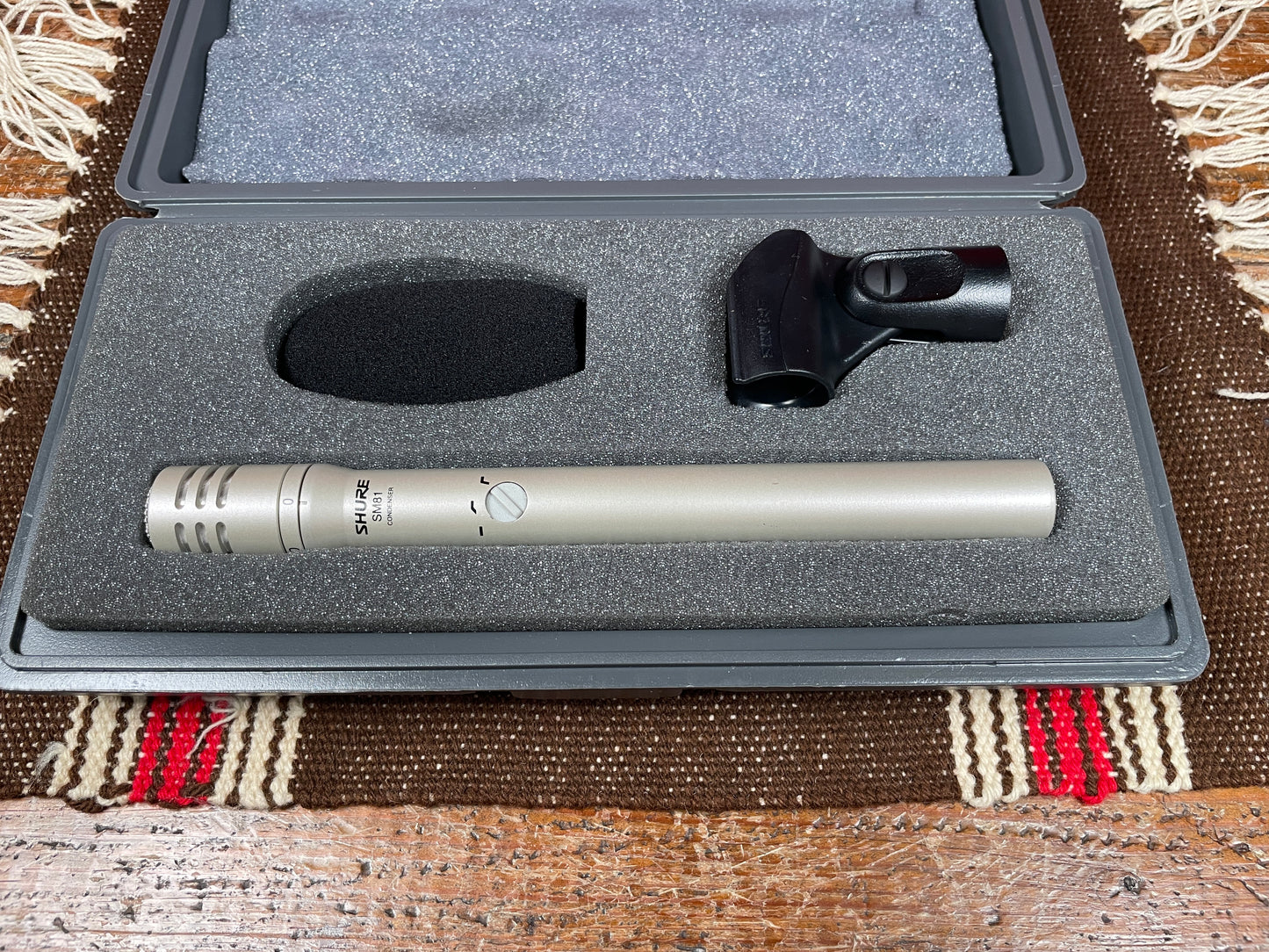 Shure SM81 Small Diaphragm Condenser Microphone w/ Case #2