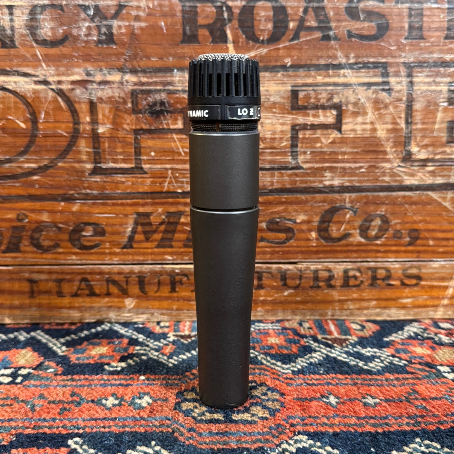 Shure SM57 Cardioid Dynamic Instrument Microphone w/ Bag