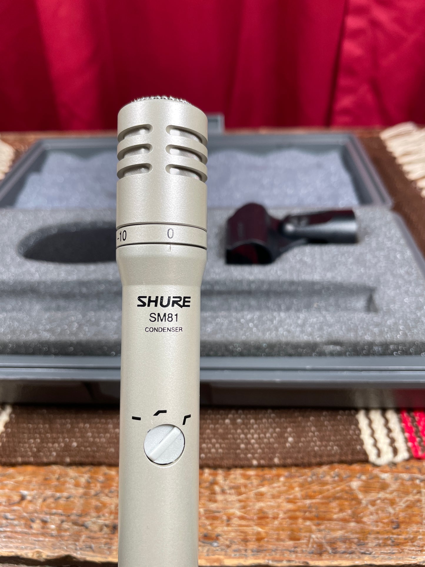 Shure SM81 Small Diaphragm Condenser Microphone w/ Case #2