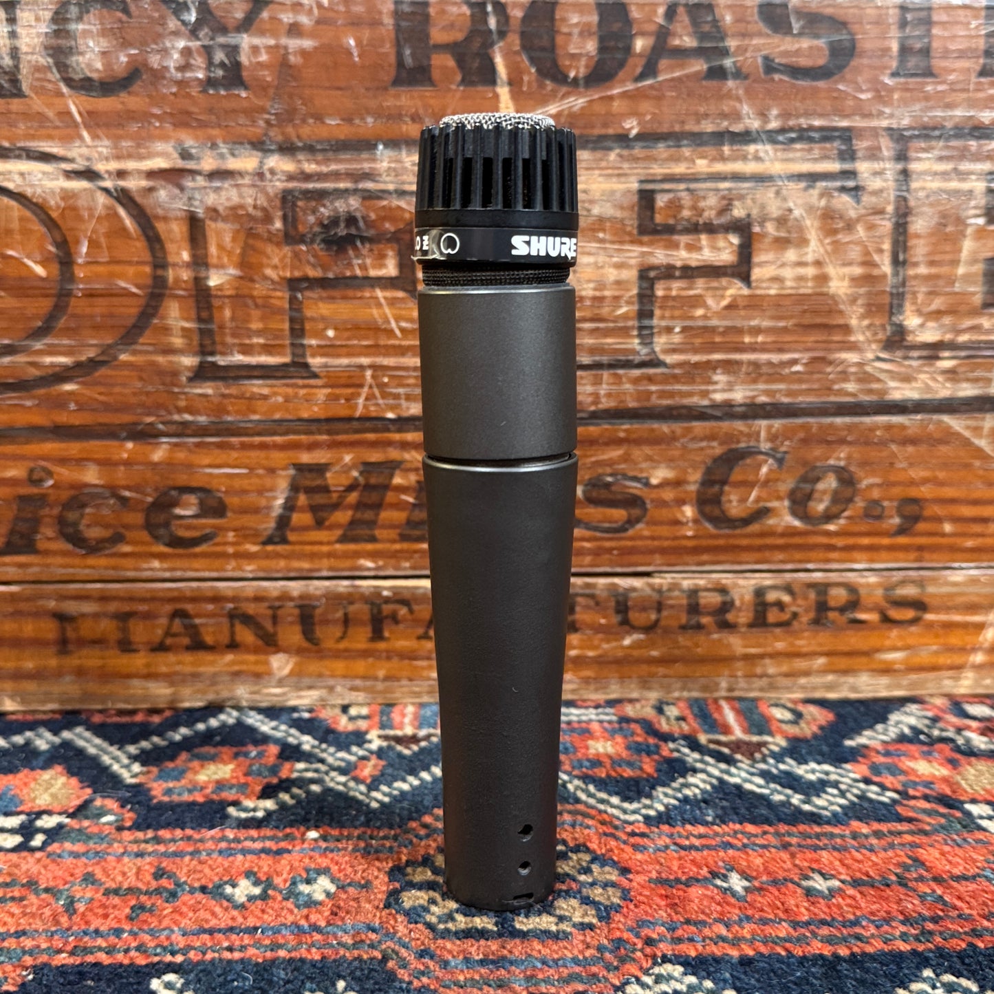Shure SM57 Cardioid Dynamic Instrument Microphone w/ Bag