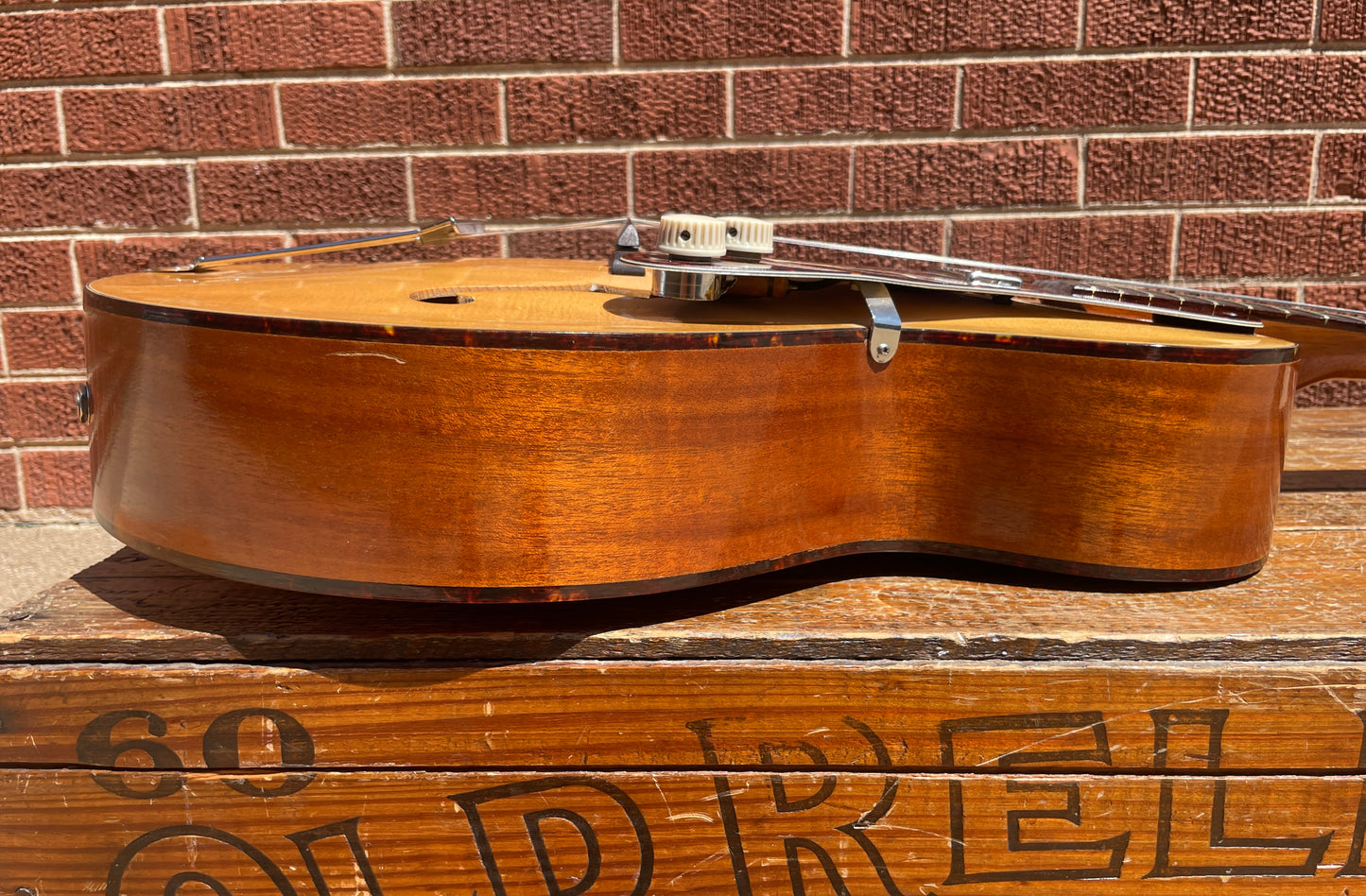 1950s Silvertone Model H1324 Archtop Electric Guitar Natural Harmony 708 w/ Original Case