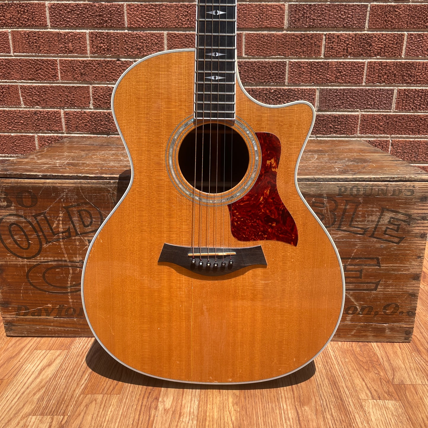 1997 Taylor 814C Grand Auditorium Acoustic Guitar Natural