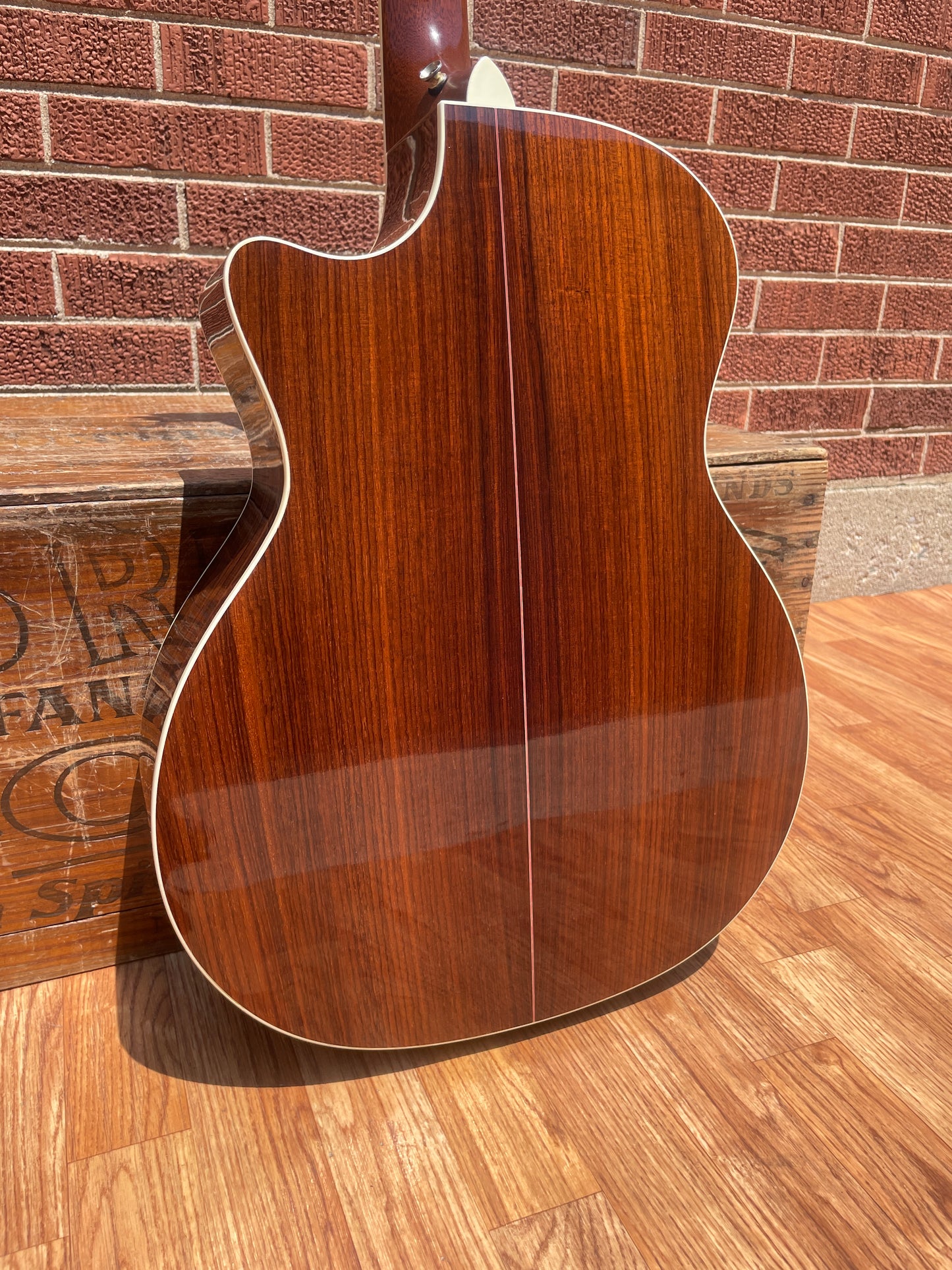 1997 Taylor 814C Grand Auditorium Acoustic Guitar Natural