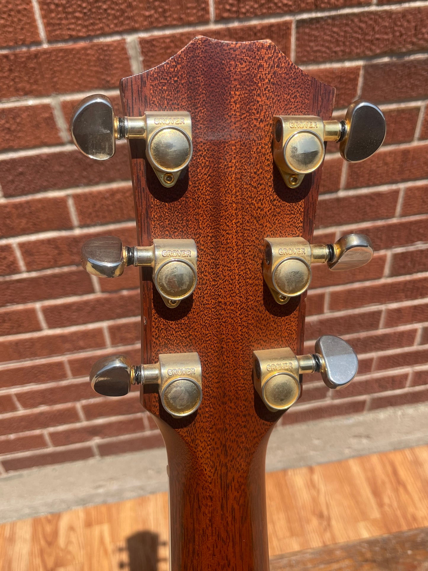 1997 Taylor 814C Grand Auditorium Acoustic Guitar Natural