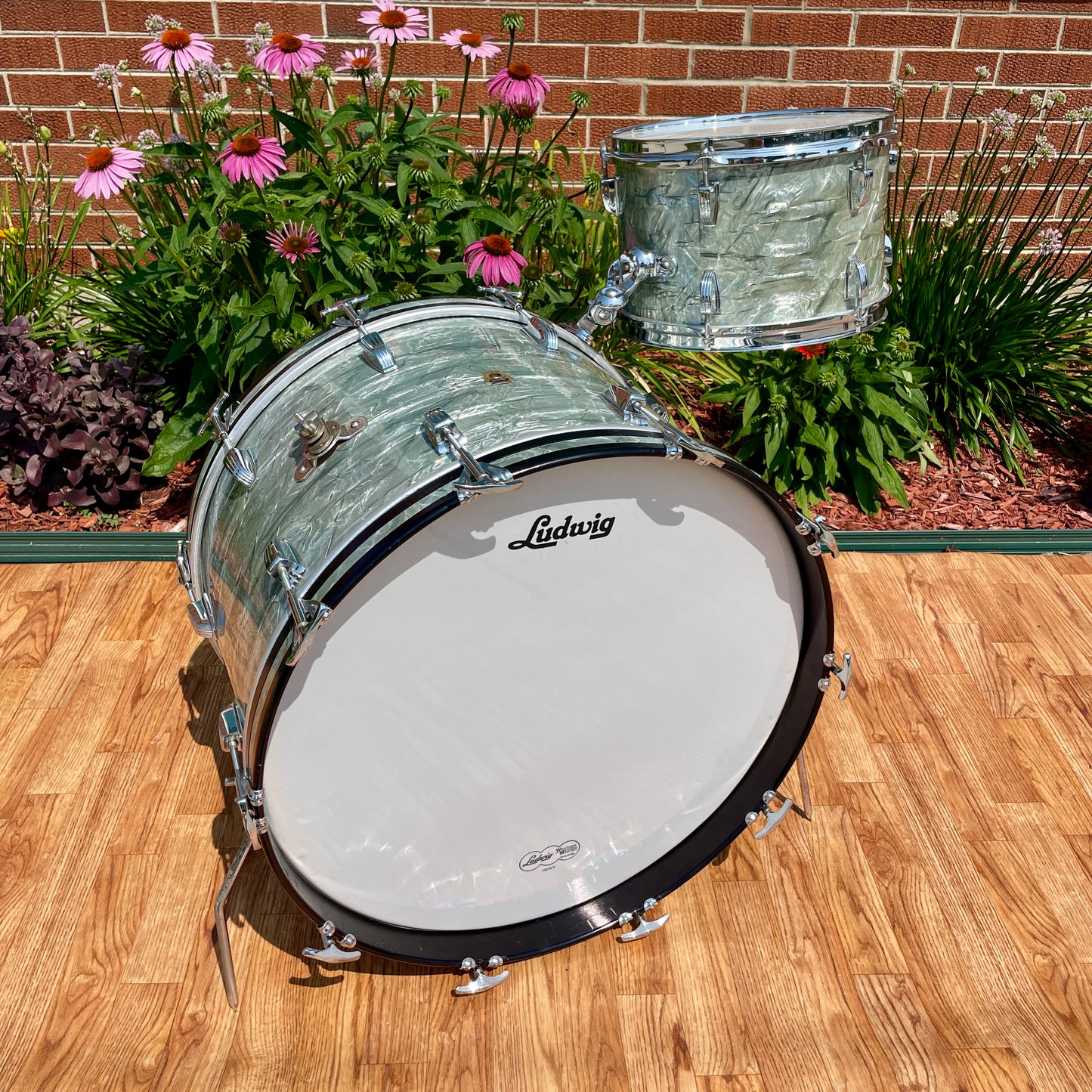 1960 Ludwig 2pc Drum Set Sky Blue Pearl Trans Badge 22/12