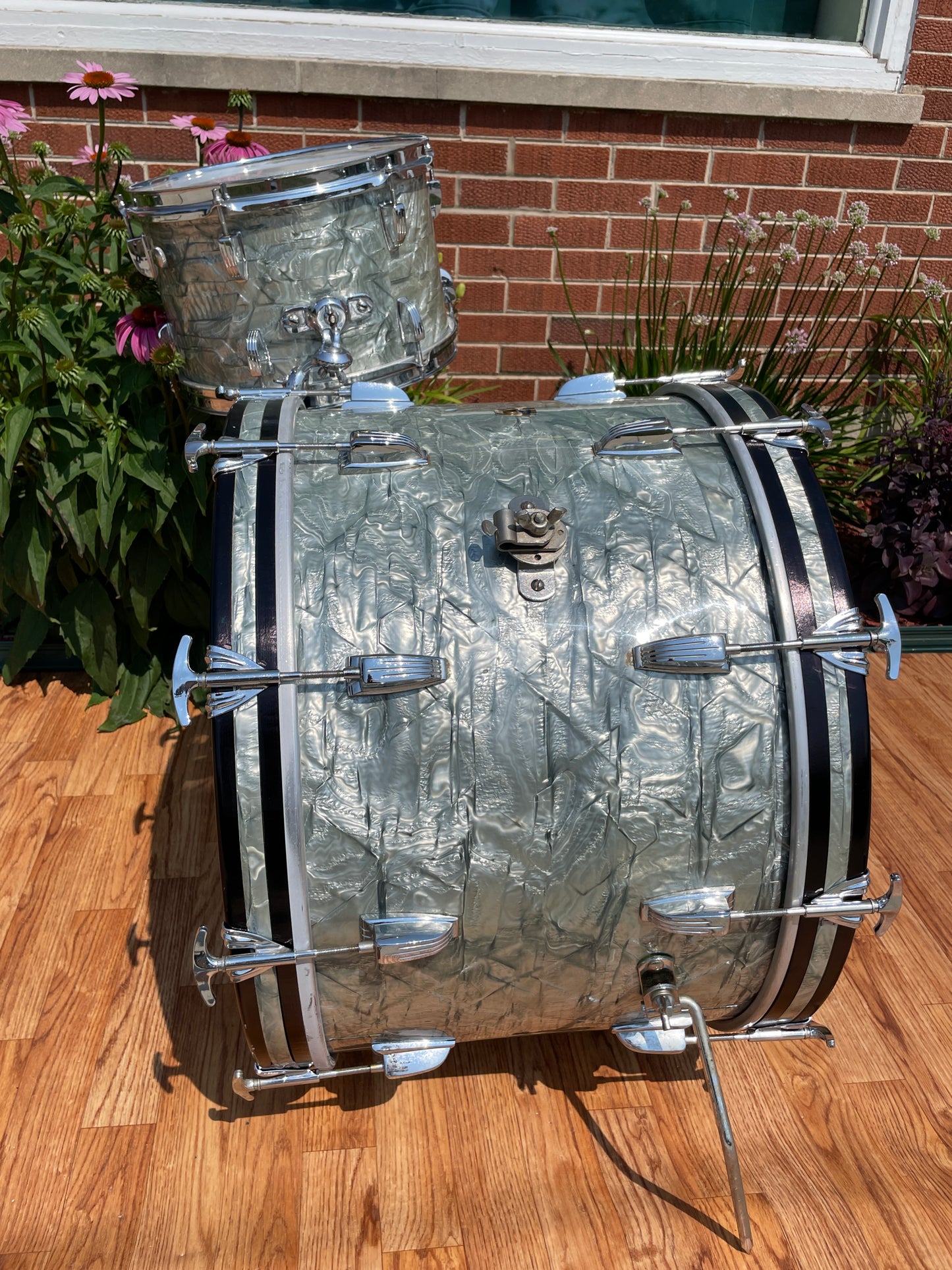 1960 Ludwig 2pc Drum Set Sky Blue Pearl Trans Badge 22/12