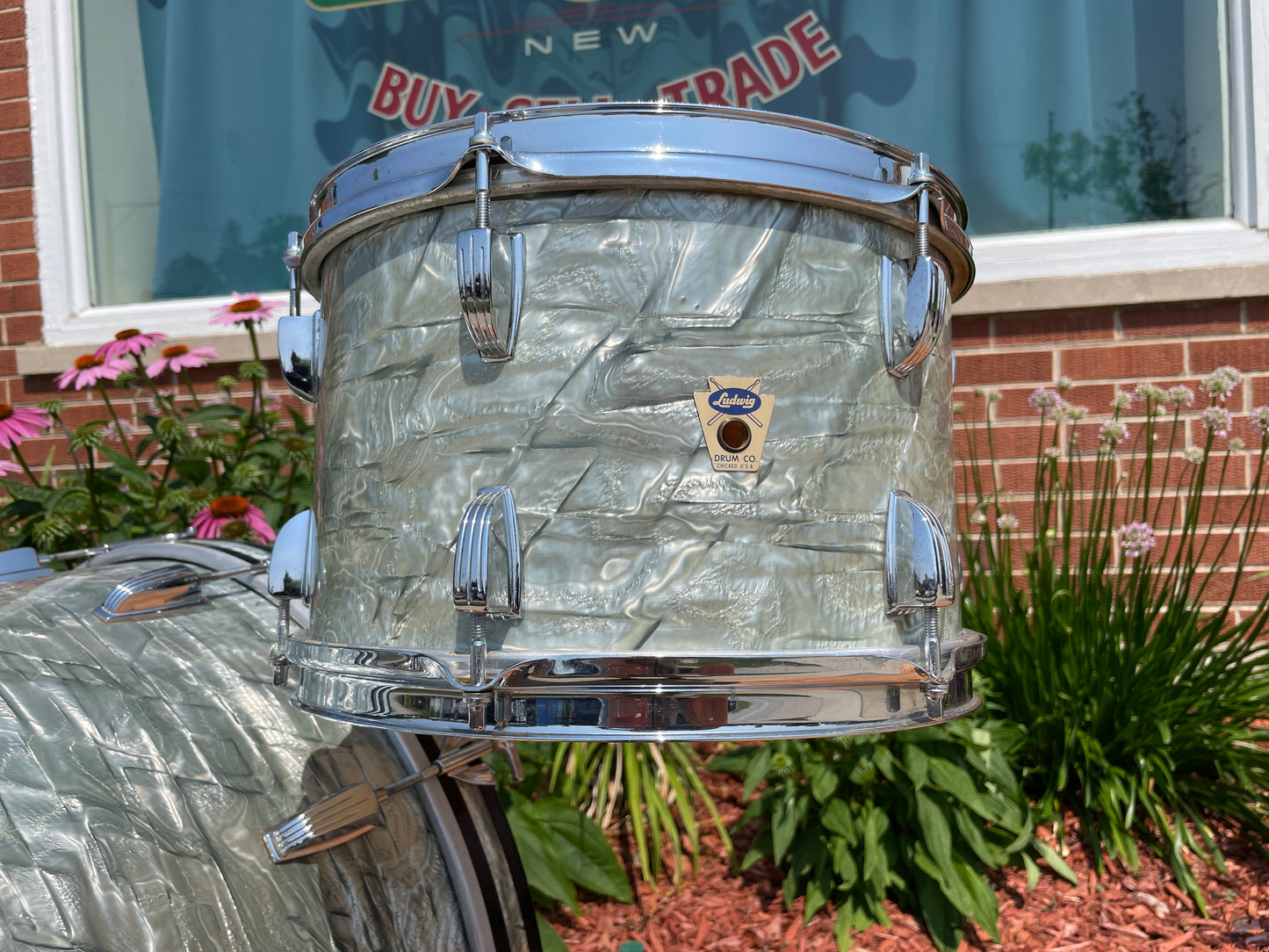 1960 Ludwig 2pc Drum Set Sky Blue Pearl Trans Badge 22/12