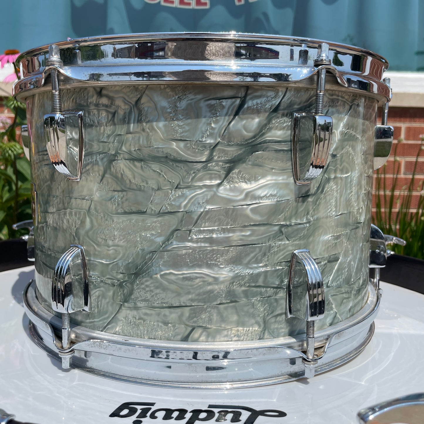 1960 Ludwig 8x12 Classic Tom Drum Single Sky Blue Pearl Trans Badge