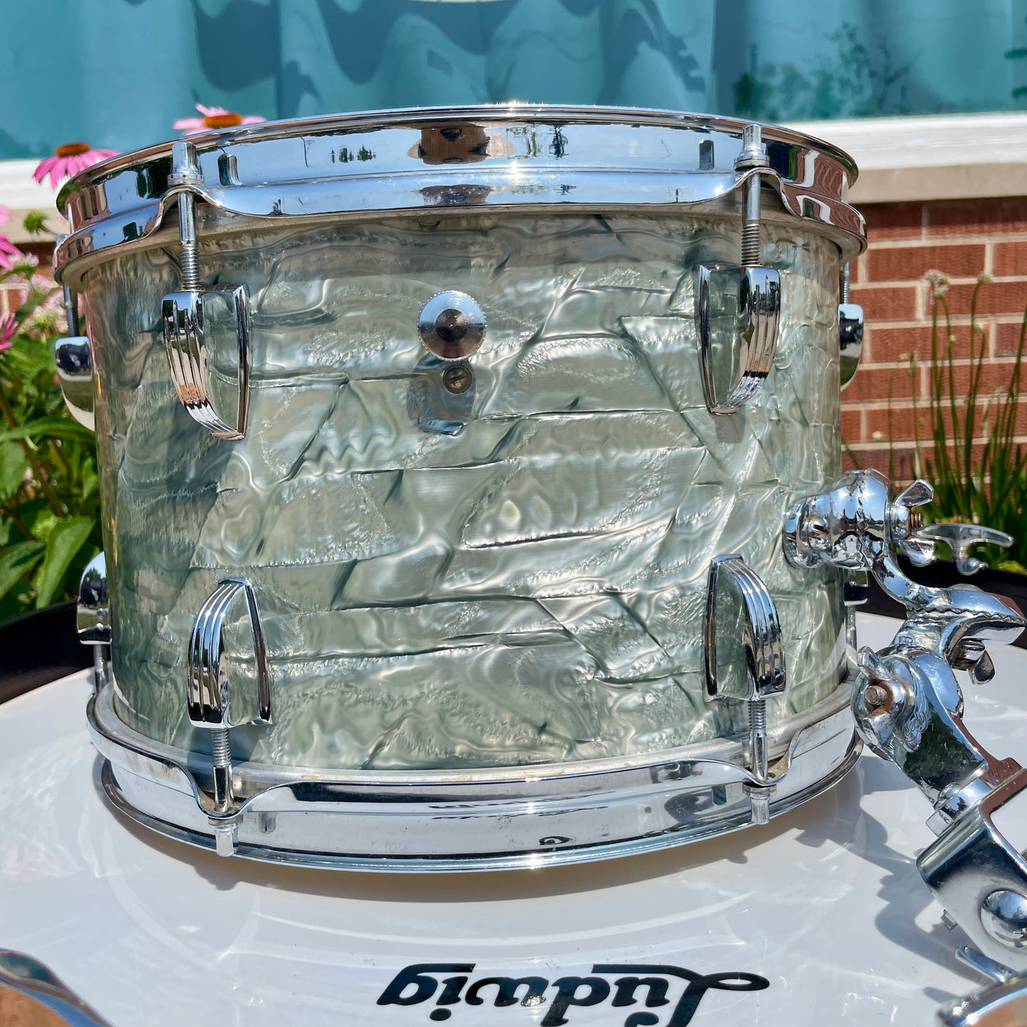 1960 Ludwig 8x12 Classic Tom Drum Single Sky Blue Pearl Trans Badge