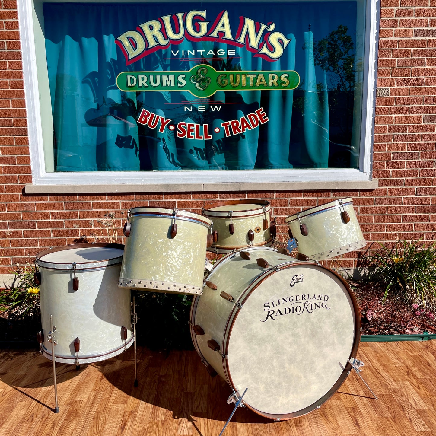 1940s Slingerland Rolling Bomber Drum Set 26/13/14/16 w/ 7x14 Snare White Marine Pearl *Video Demo*