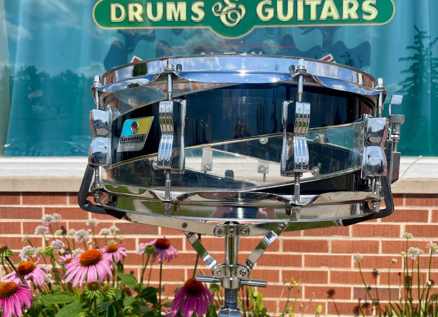 1970s Ludwig Vistalite 5x14 Snare Drum Black/Clear Spiral 3-Band Swirl Pattern C