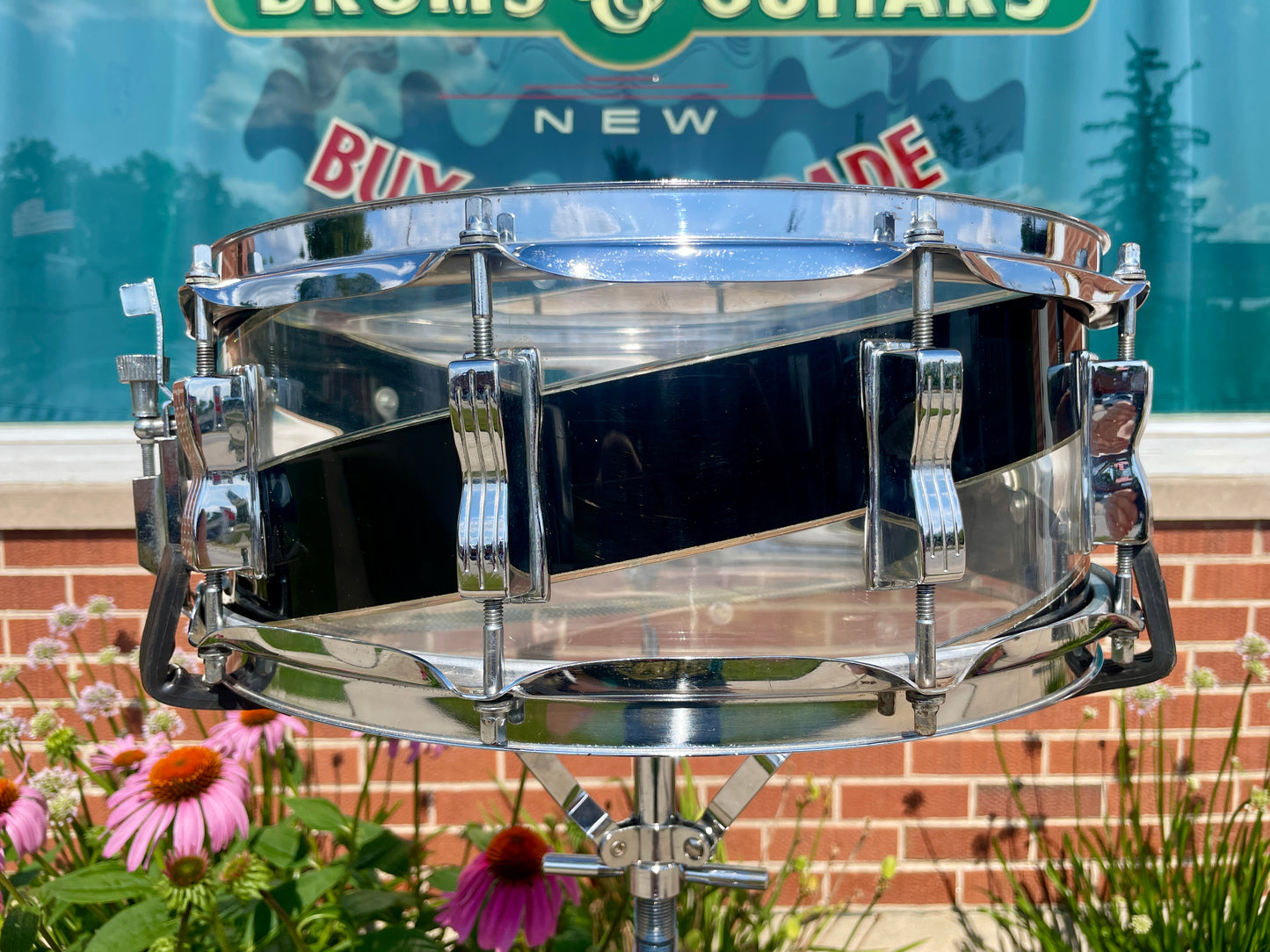 1970s Ludwig Vistalite 5x14 Snare Drum Black/Clear Spiral 3-Band Swirl Pattern C