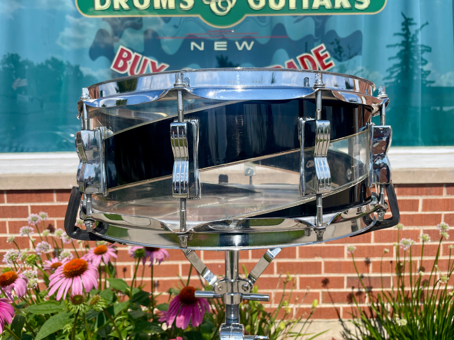 1970s Ludwig Vistalite 5x14 Snare Drum Black/Clear Spiral 3-Band Swirl Pattern C