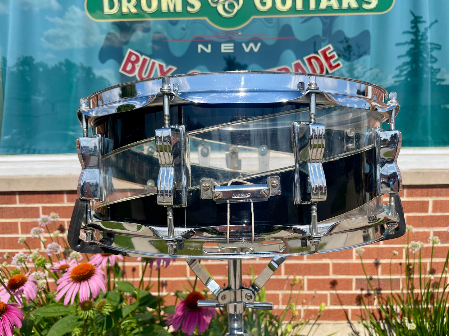 1970s Ludwig Vistalite 5x14 Snare Drum Black/Clear Spiral 3-Band Swirl Pattern C