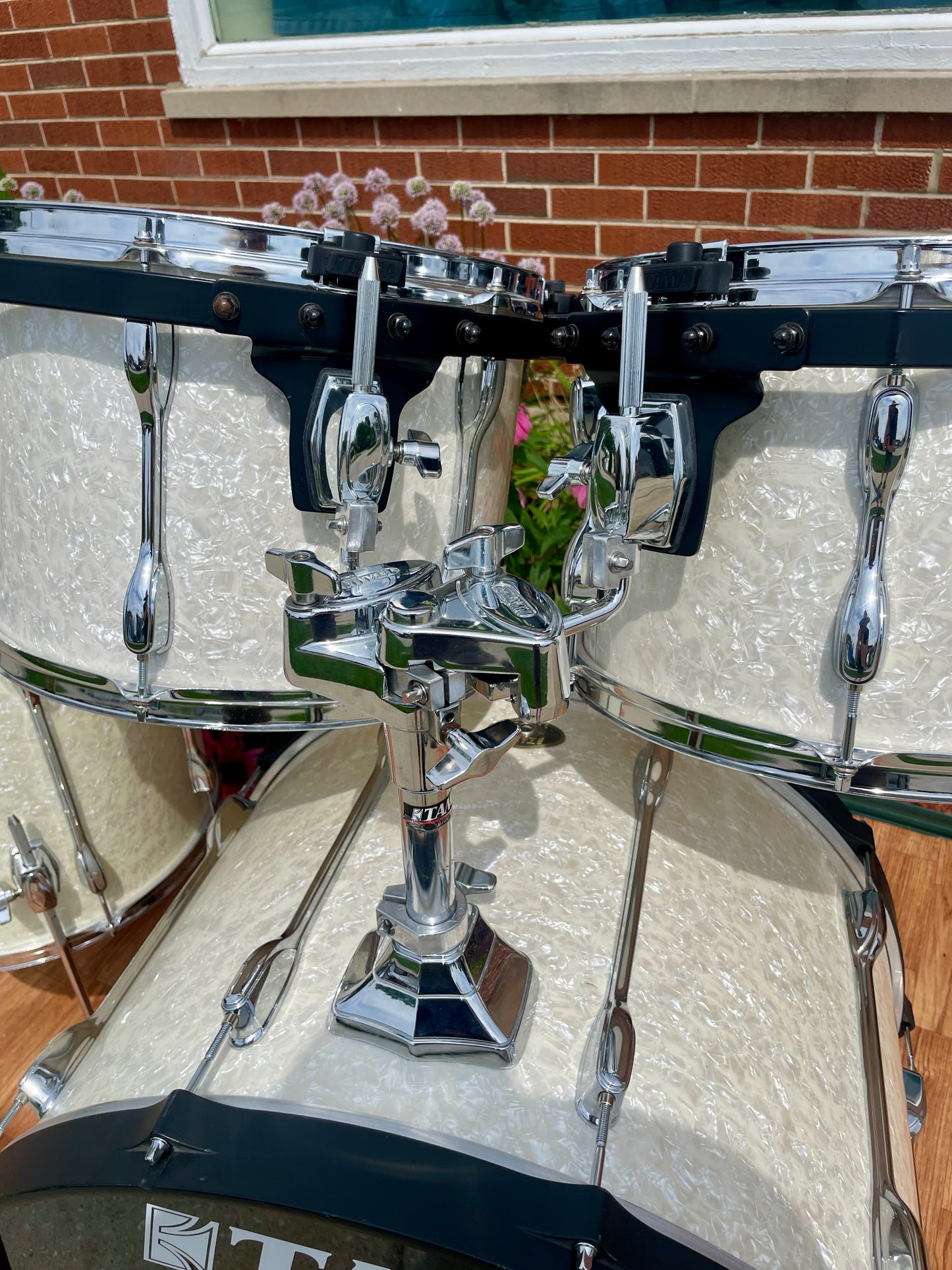 2000s MIJ Tama Rockstar EFX Drum Set Snow White Marine Pearl 24/13/14/16/18 w/ 6.5x14 Snare
