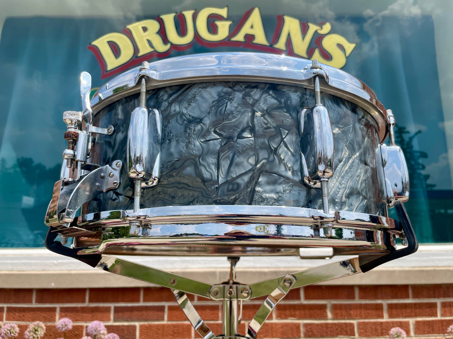 1960-62 Slingerland 5.5x14 Gene Krupa Radio King No. 143 Solid Shell Snare Drum Black Diamond Pearl