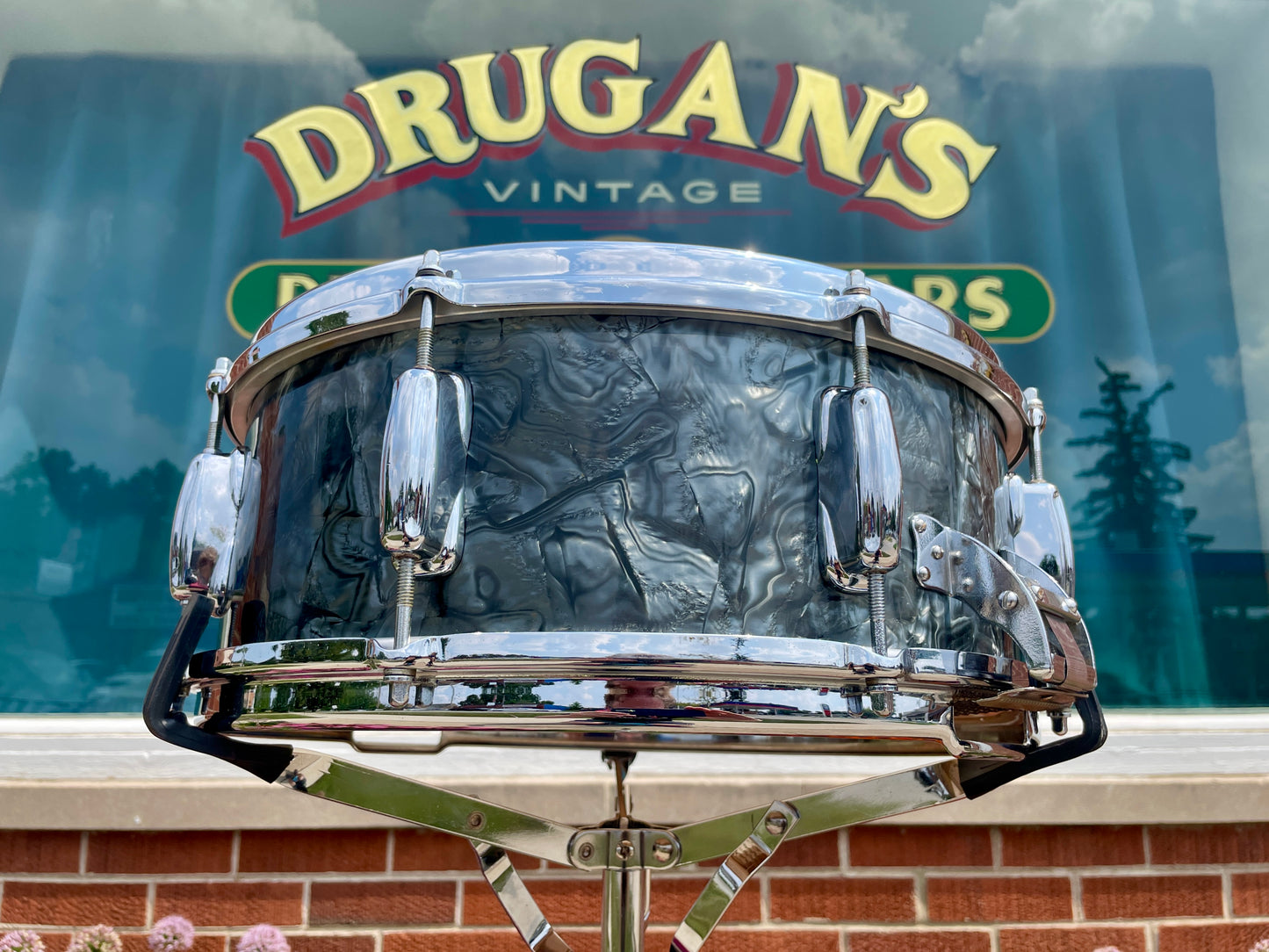 1960-62 Slingerland 5.5x14 Gene Krupa Radio King No. 143 Solid Shell Snare Drum Black Diamond Pearl