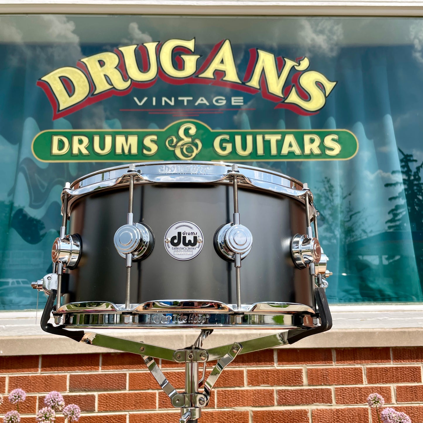 DW Collector's Series 6.5x14 Satin Black Over Brass Snare Drum w/ Box DRVD6514SVCBK