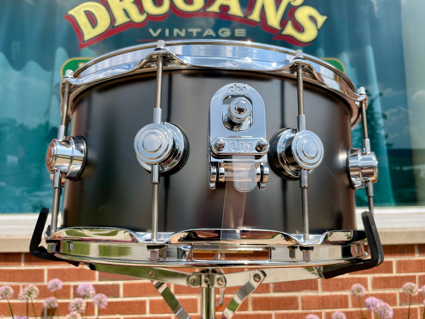DW Collector's Series 6.5x14 Satin Black Over Brass Snare Drum w/ Box DRVD6514SVCBK