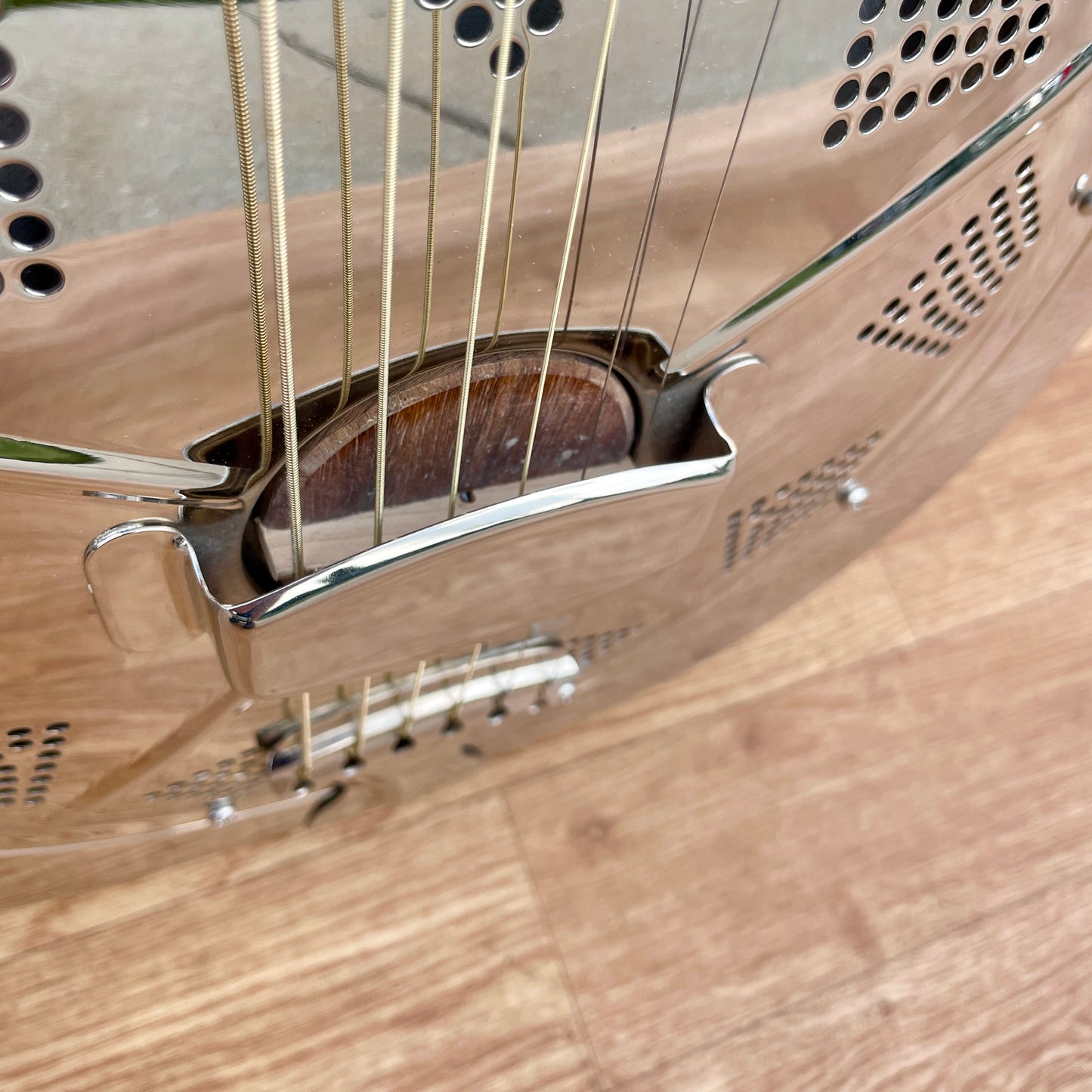 Republic Highway 61 Standard Resonator Guitar Polished Nickel 7100