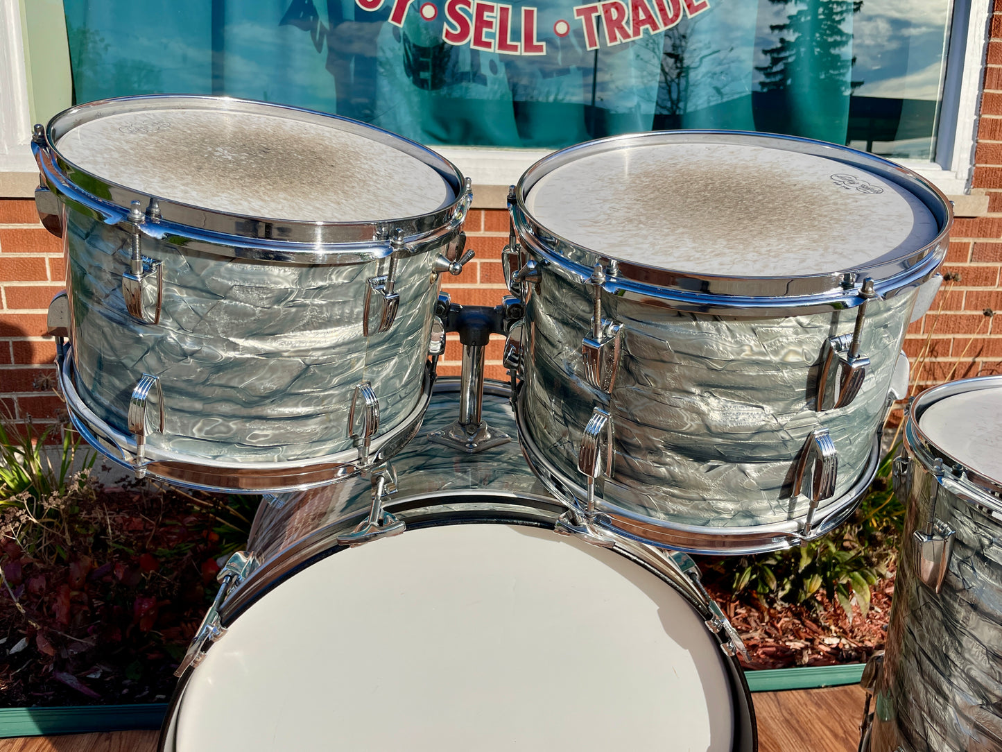 1967 Ludwig Hollywood Outfit Drum Set No. 983P Sky Blue Pearl 22/12/13/16