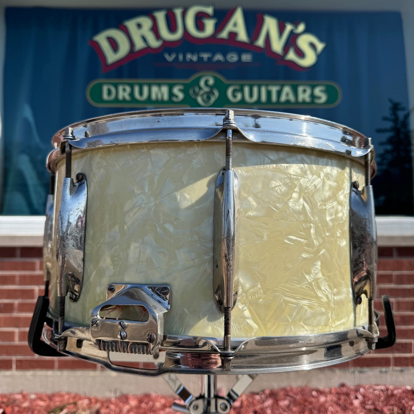 1937 WFL 7x14 No. 421 Hollywood Swing Snare Drum White Marine Pearl