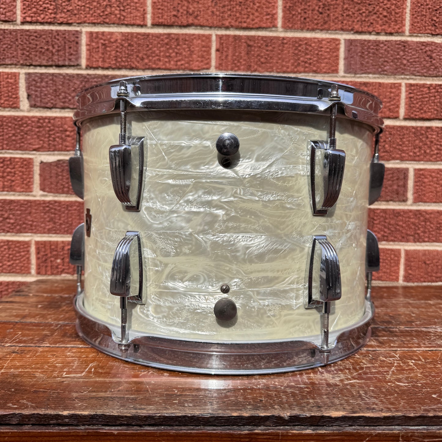 1950s WFL Super Classic 9x13 Tom Drum White Marine Pearl