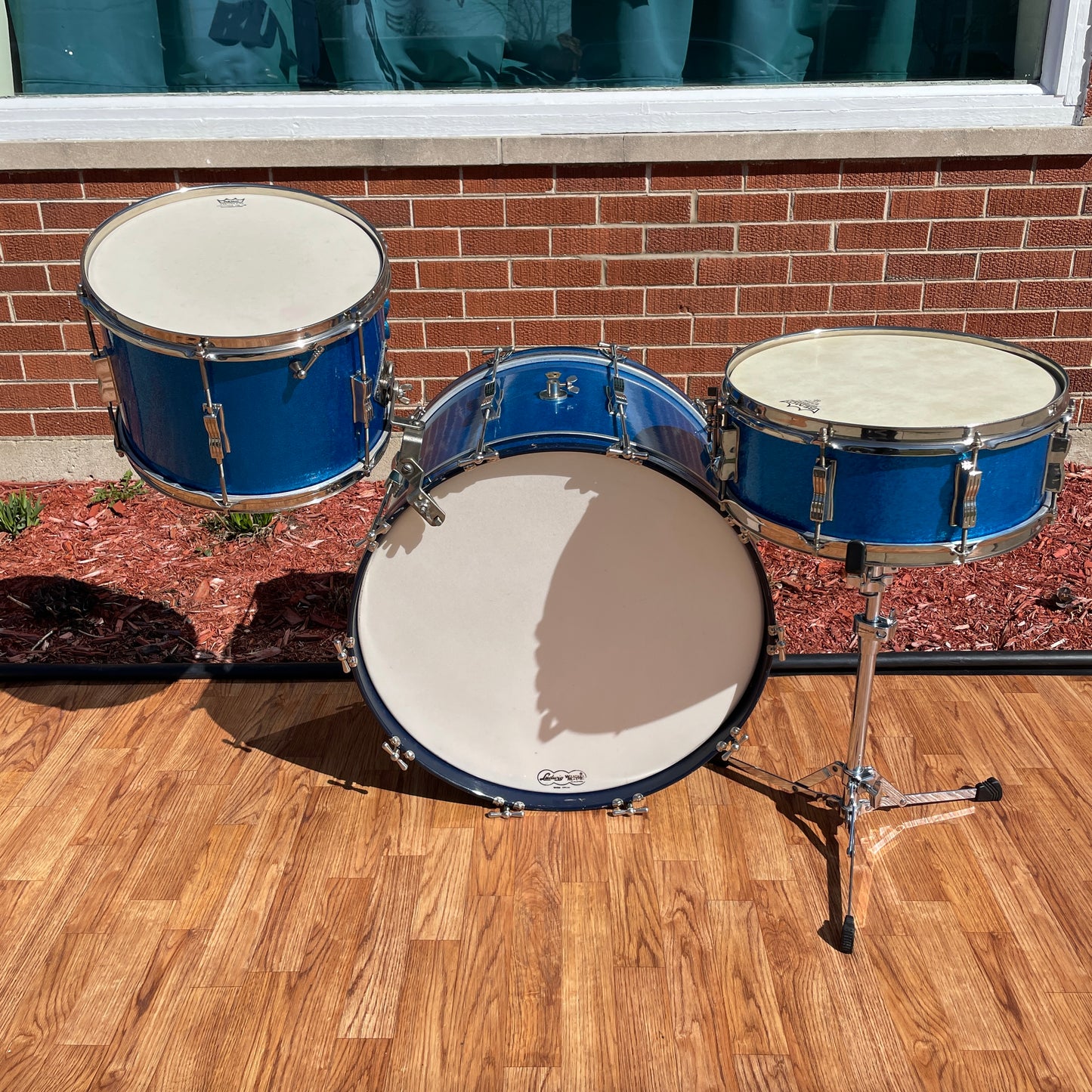 1964 Ludwig No. 998P Combo Outfit Drum Set Blue Sparkle 22/13/5x14 Jazz Festival