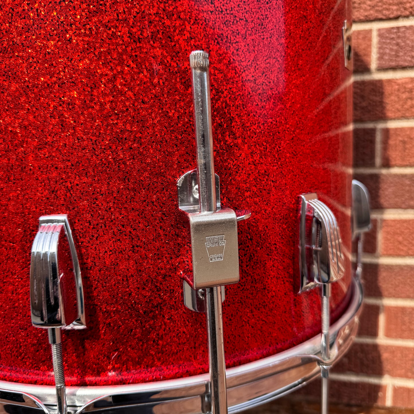 1958-1959 Ludwig 16x16 Trans Badge Floor Tom Red Glass Glitter Sparkle