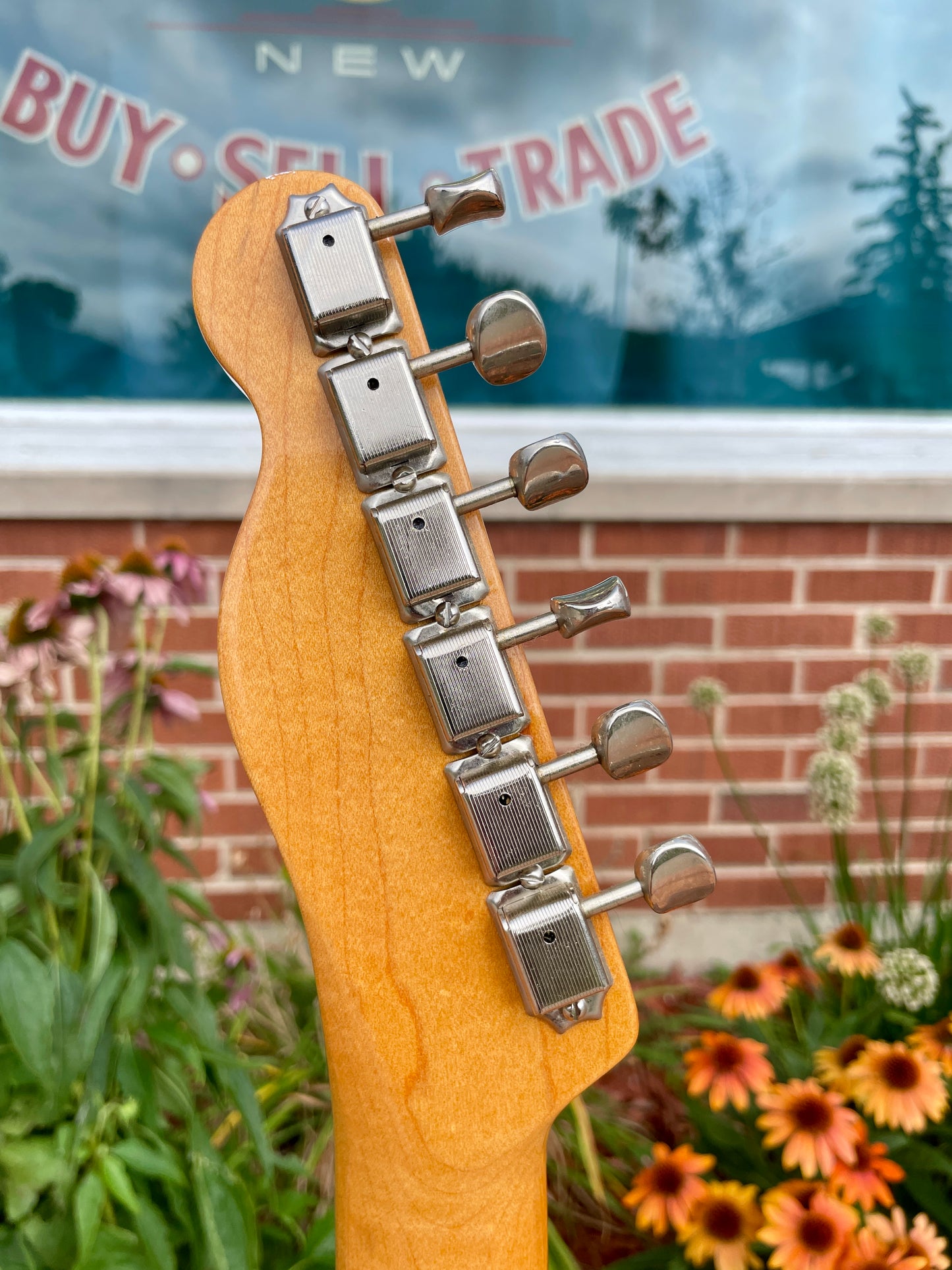2001 Fender American Vintage '52 Telecaster Reissue Electric Guitar Butterscotch Blonde w/ Case 52RI