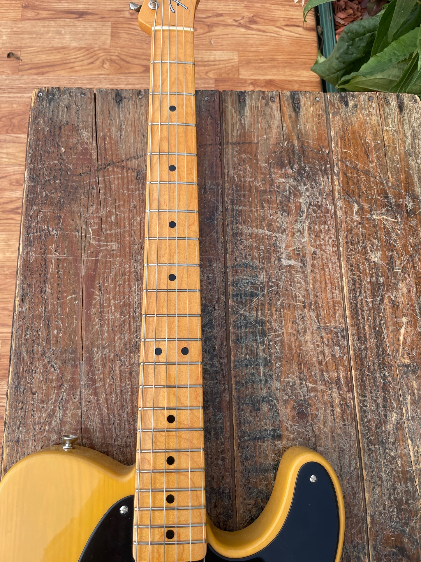 2001 Fender American Vintage '52 Telecaster Reissue Electric Guitar Butterscotch Blonde w/ Case 52RI