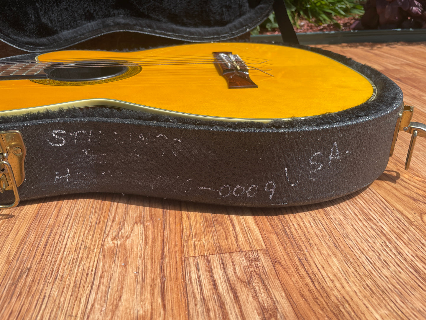Epiphone Chet Atkins CEC Electric Classical Guitar Natural w/ OHSC