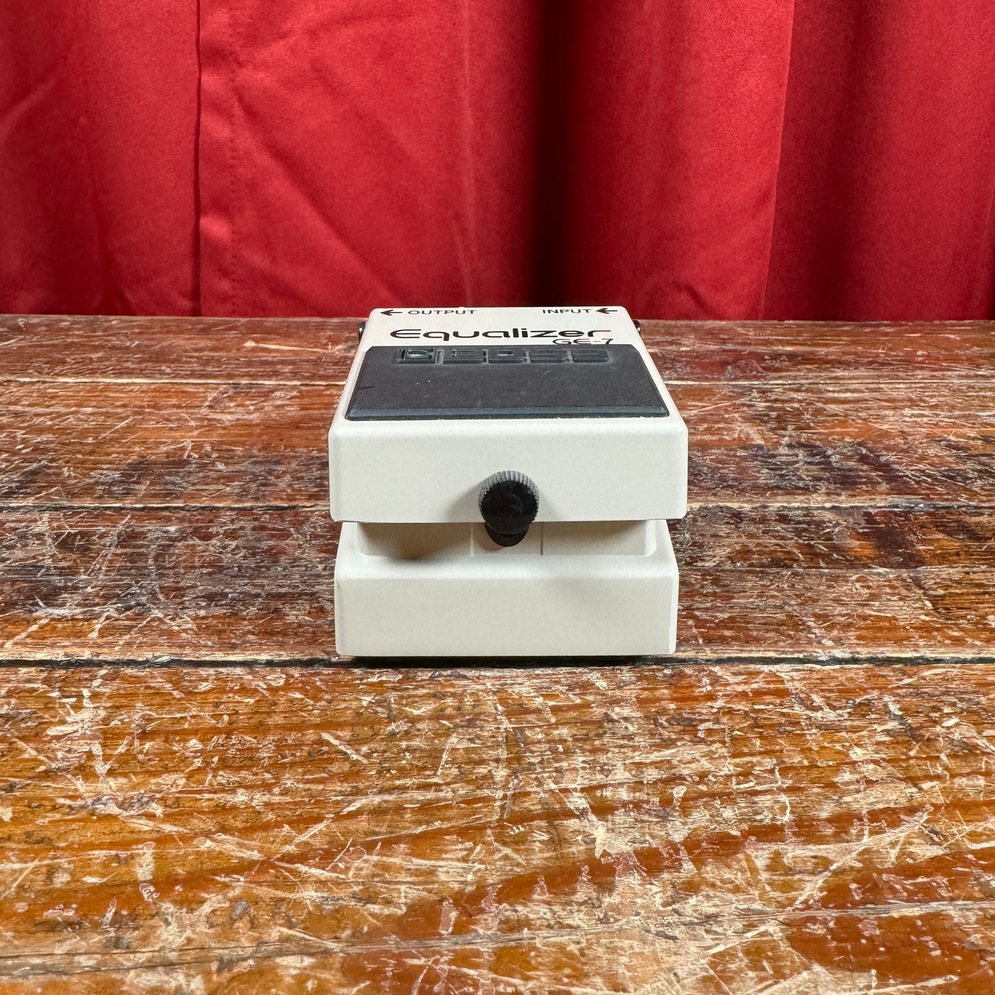 Boss GE-7 Equalizer 7 Band Graphic EQ Pedal *Video Demo*