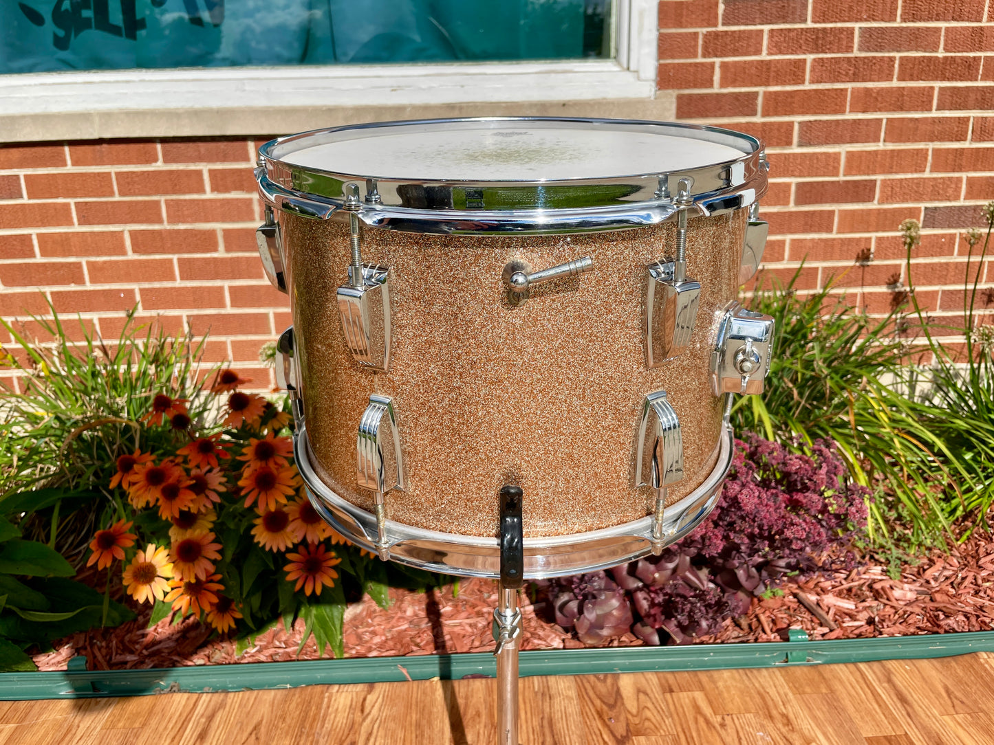 1966 Ludwig Super Classic Drum Set Champagne Sparkle 22/13/16