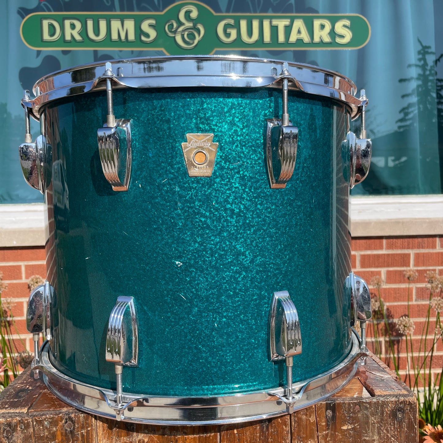 1980s-1990s Ludwig Classic Maple 6-Ply 12x15 Tom / Tenor Drum Blue Sparkle