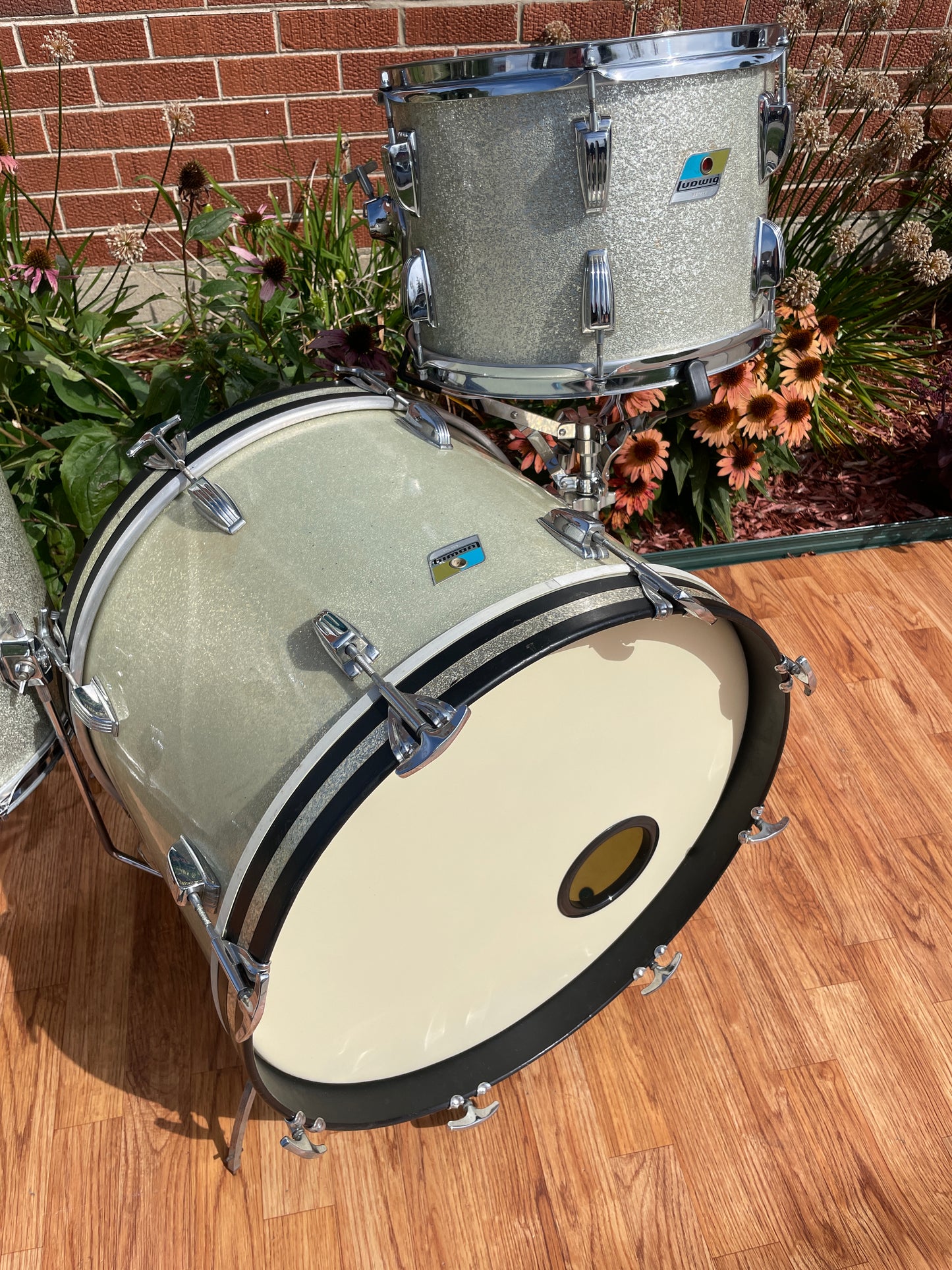 1970s Ludwig 3-Ply Drum Set Silver Sparkle 20/13/16