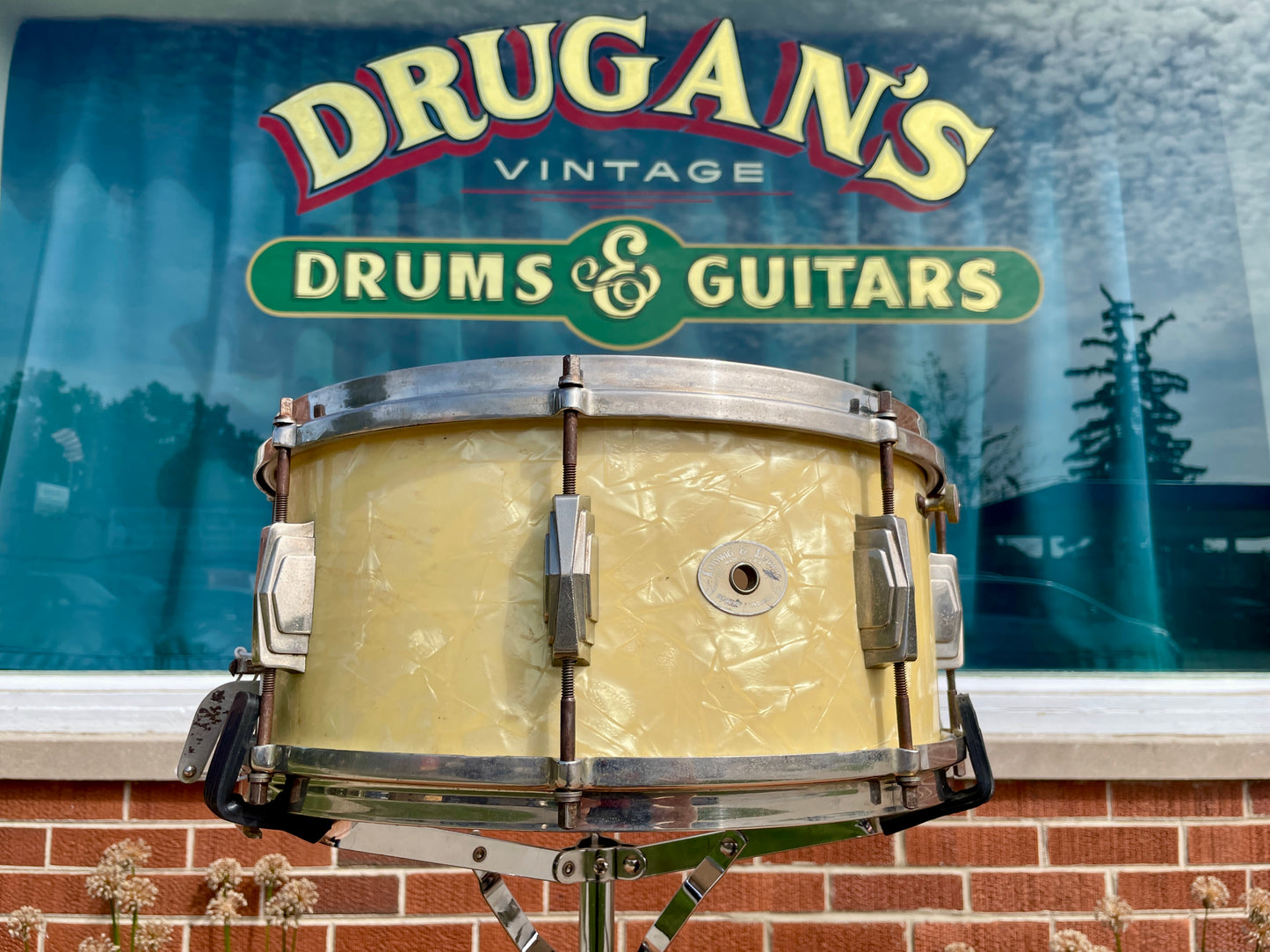 1947 Ludwig & Ludwig 6.5x14 Standard No. 35 Snare Drum White Marine Pearl Elkhart