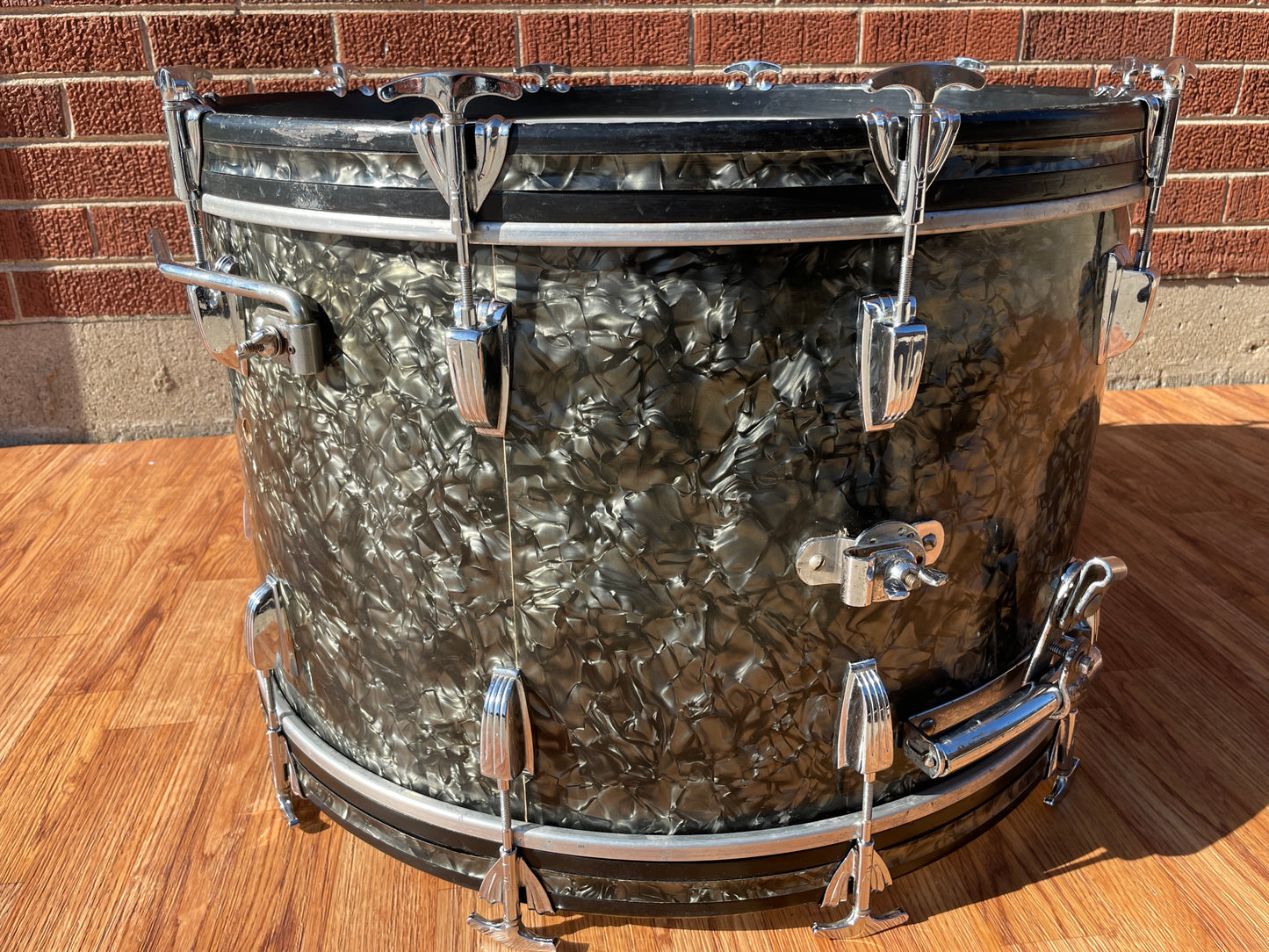 1948-1952 WFL 14x24 Bass Drum Black Diamond Pearl Ludwig