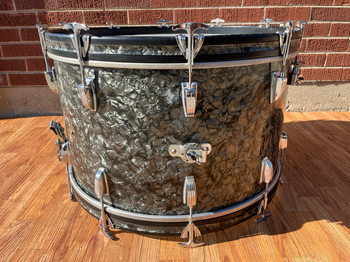 1948-1952 WFL 14x24 Bass Drum Black Diamond Pearl Ludwig