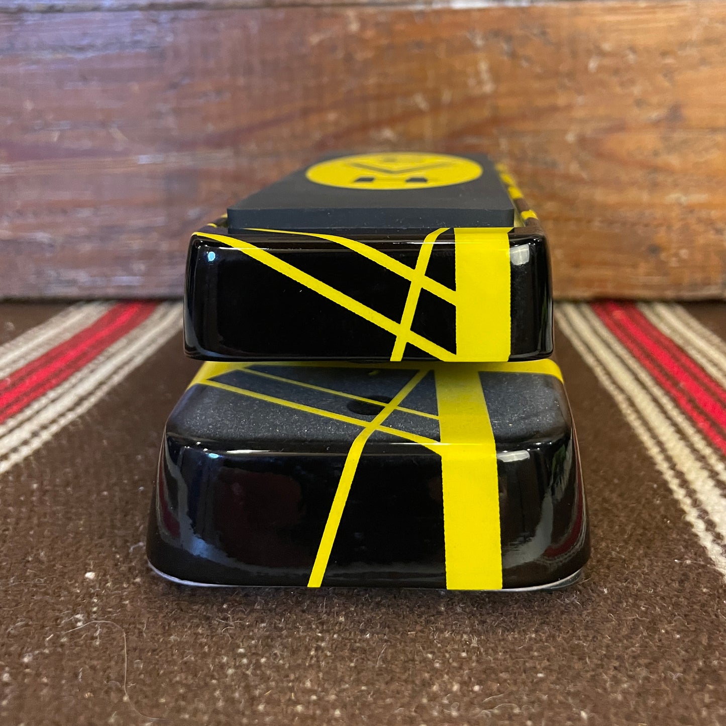 MXR Dunlop Crybaby Wah Pedal EVH95 Eddie Van Halen w/ Box MXR