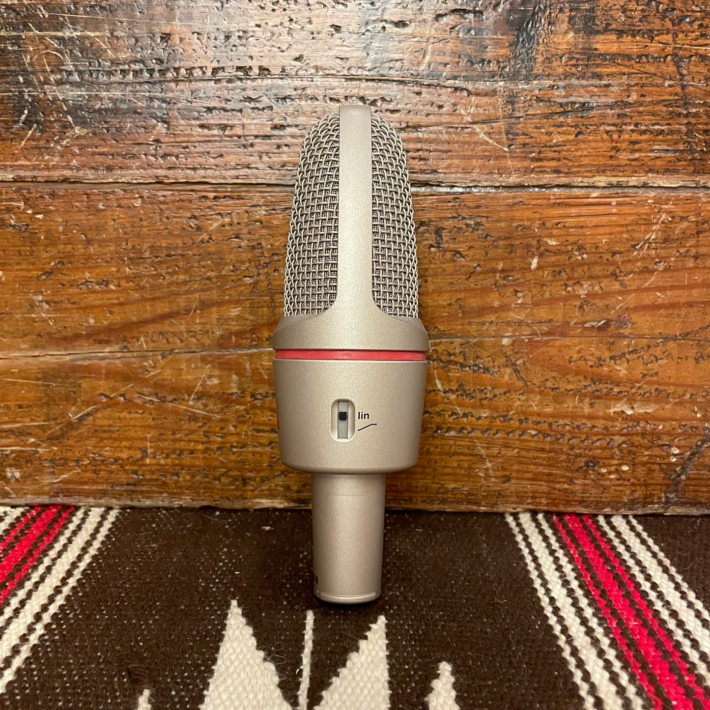 AKG C3000B Large Diaphragm Condenser Microphone w/ Shockmount & Box