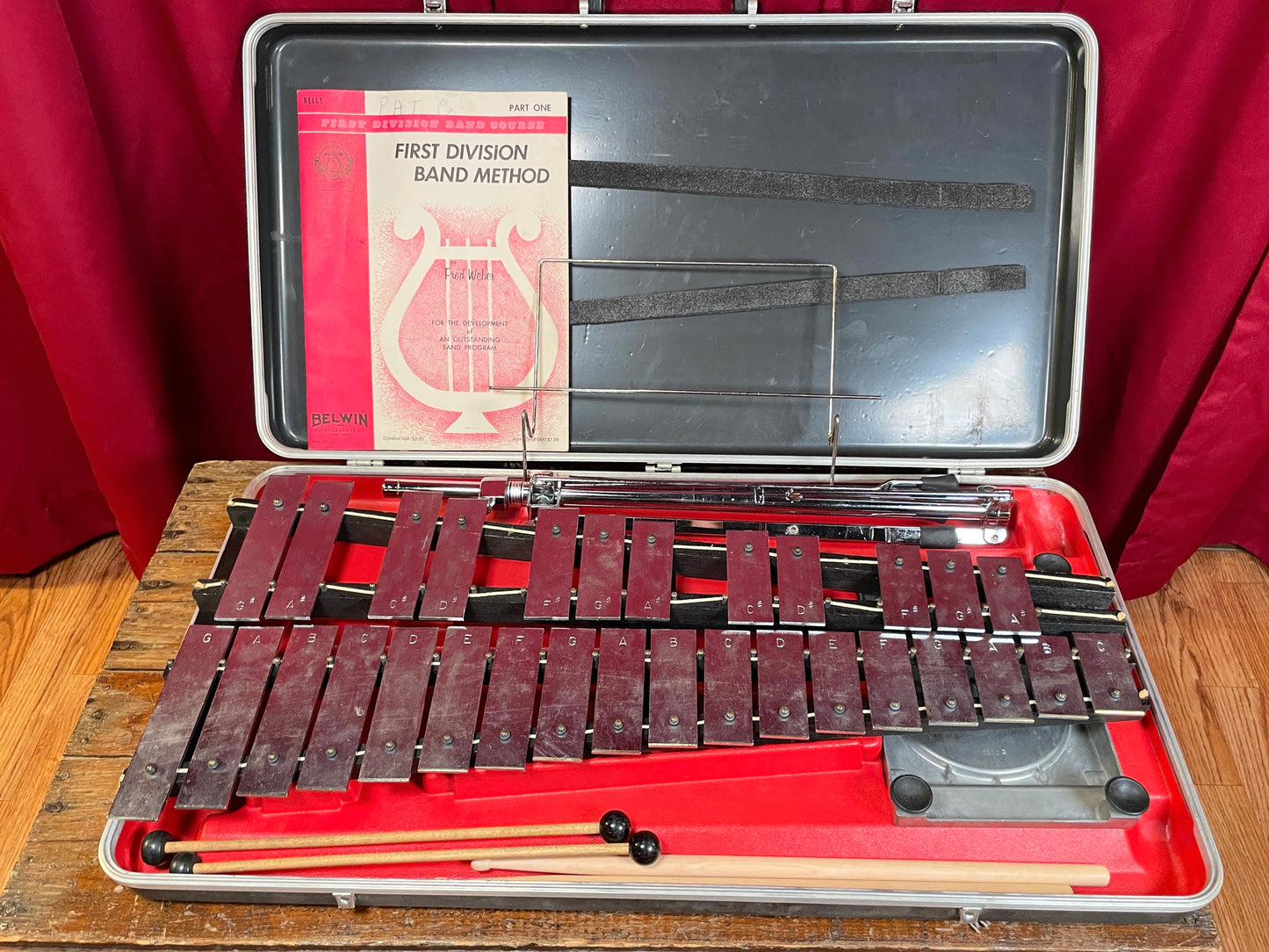 1970s Ludwig Musser M-649 Junior Percussionist Kit Glockenspiel Bells
