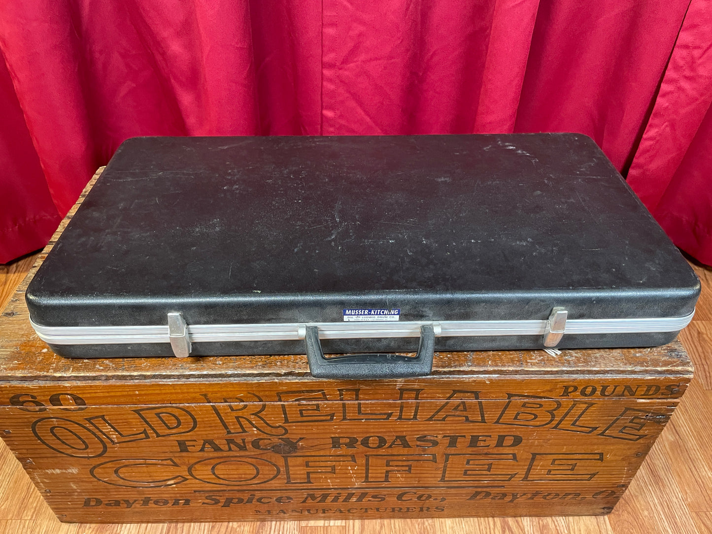 1970s Ludwig Musser M-649 Junior Percussionist Kit Glockenspiel Bells