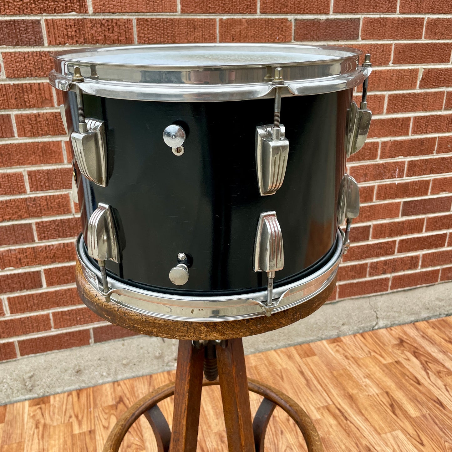 1955-1959 WFL 9x13 Super Classic Tom Drum Single Black Ludwig
