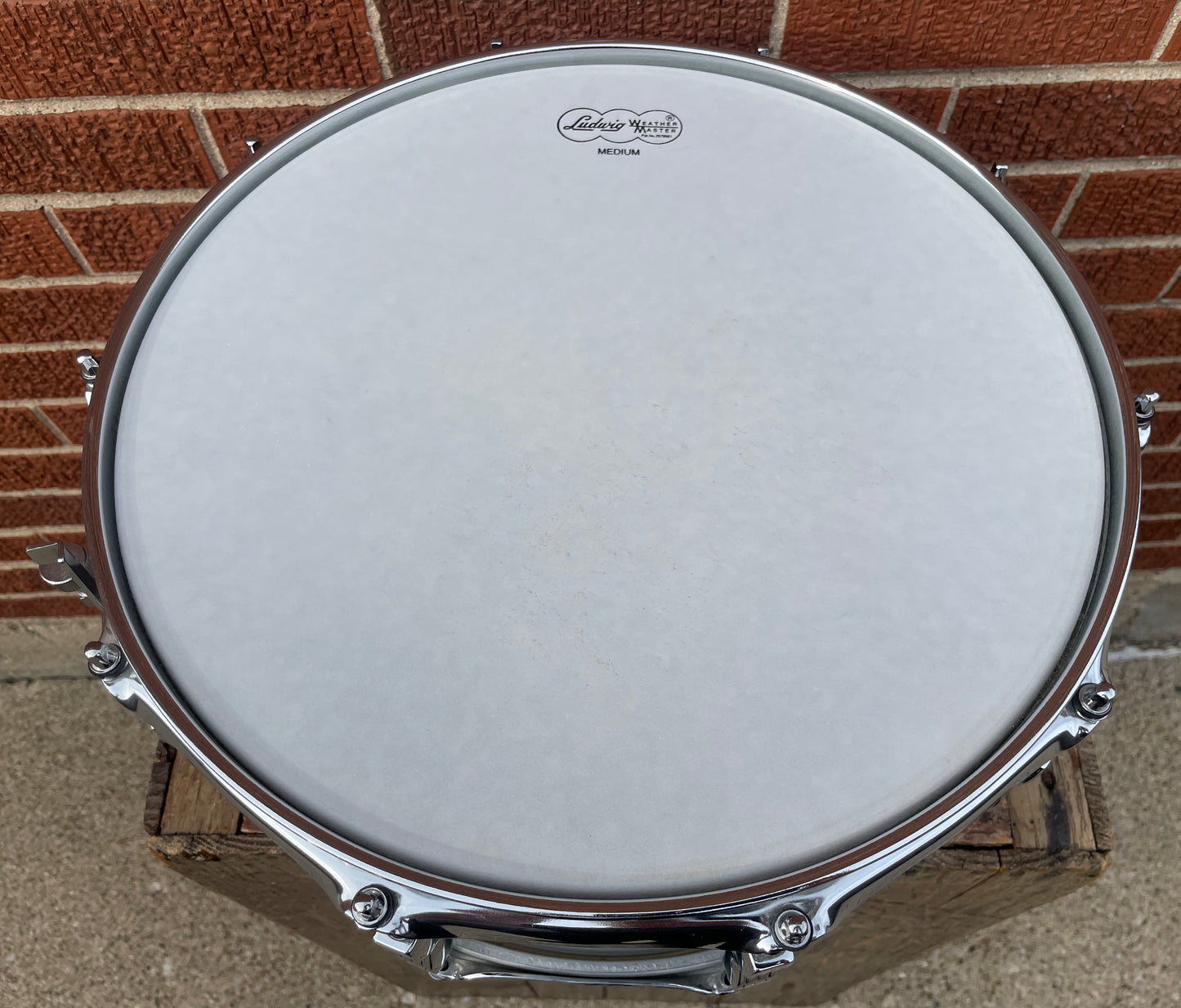 Ludwig 6.5x14 Acrolite LM405C 10 Lug Snare Drum
