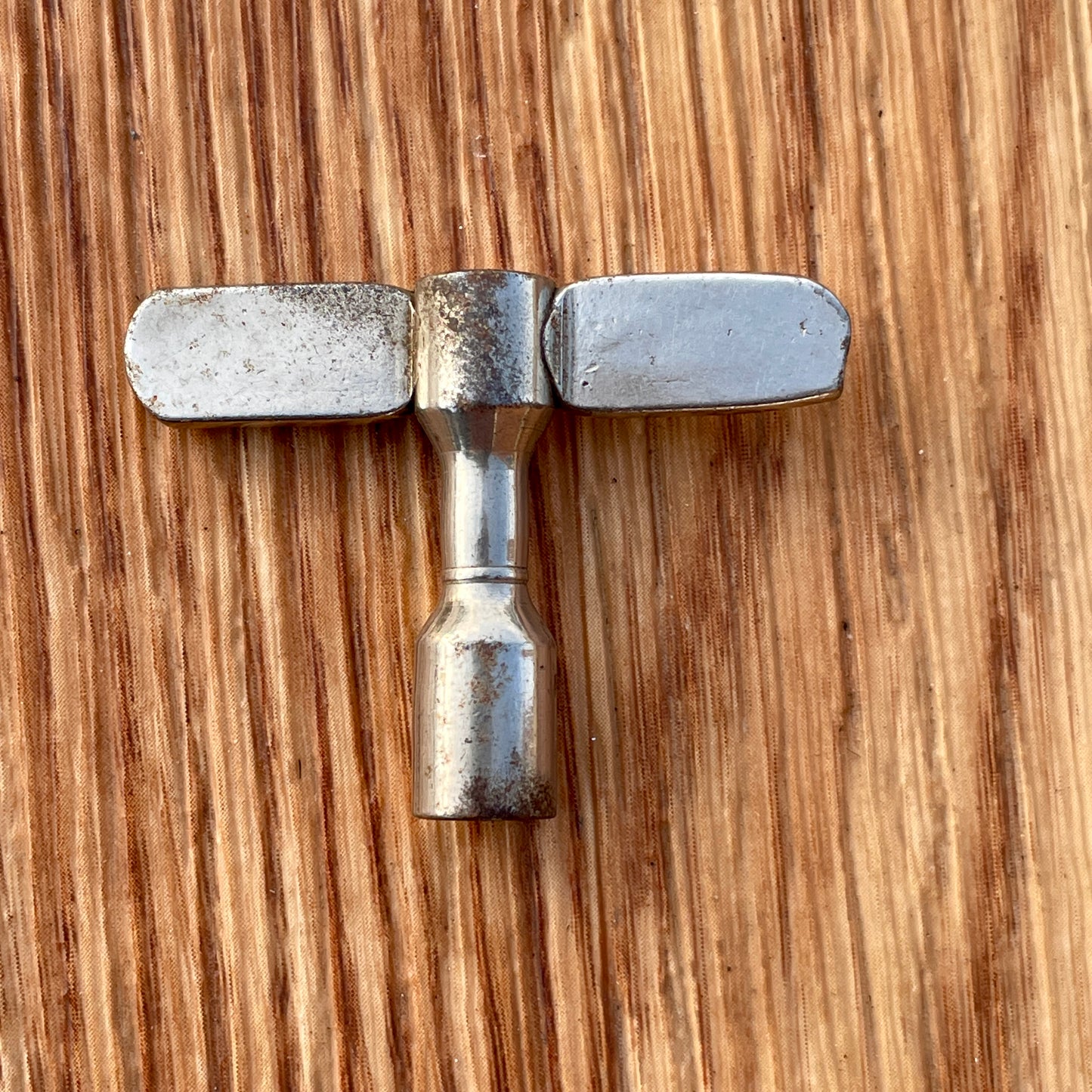 1930s-1950s Slingerland No. 970 Drum Key Nickel Radio King Era