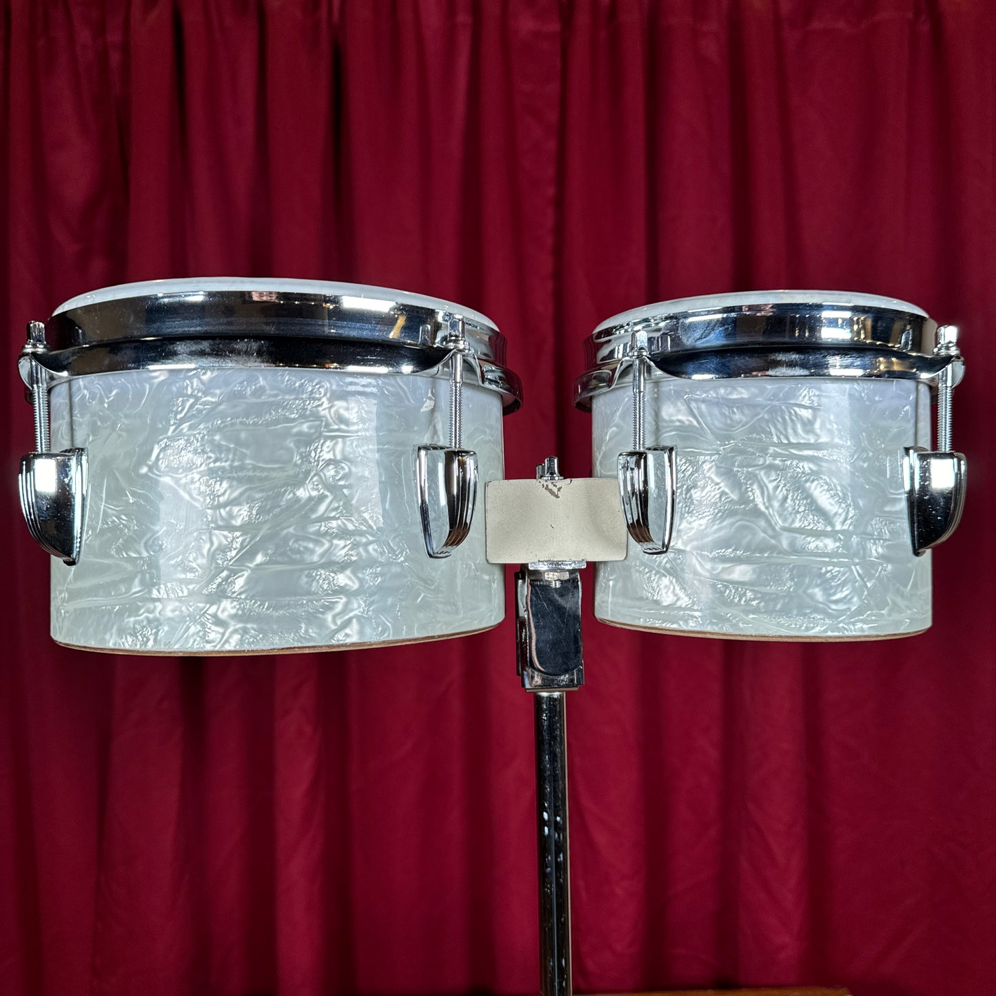 1960s Ludwig 6" & 8" No. 2358P Tunable Bongos w/ Slide Mount White Marine Pearl