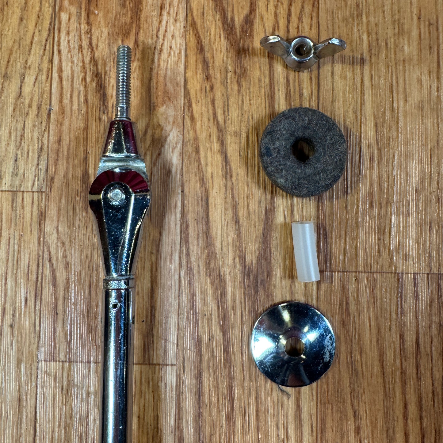 1960s Ludwig No. 1372C Telescoping L-Arm Cymbal Holder Chrome