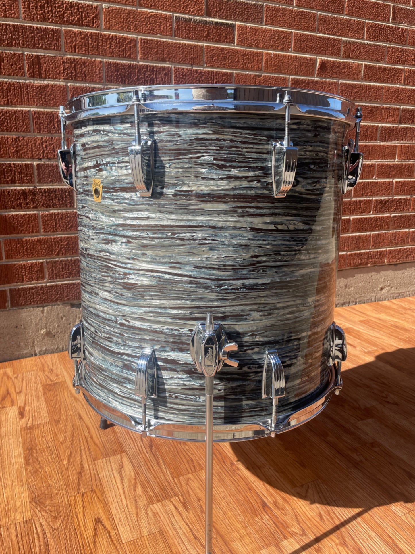 1960s Ludwig 16x16 Floor Tom Drum Oyster Blue Pearl
