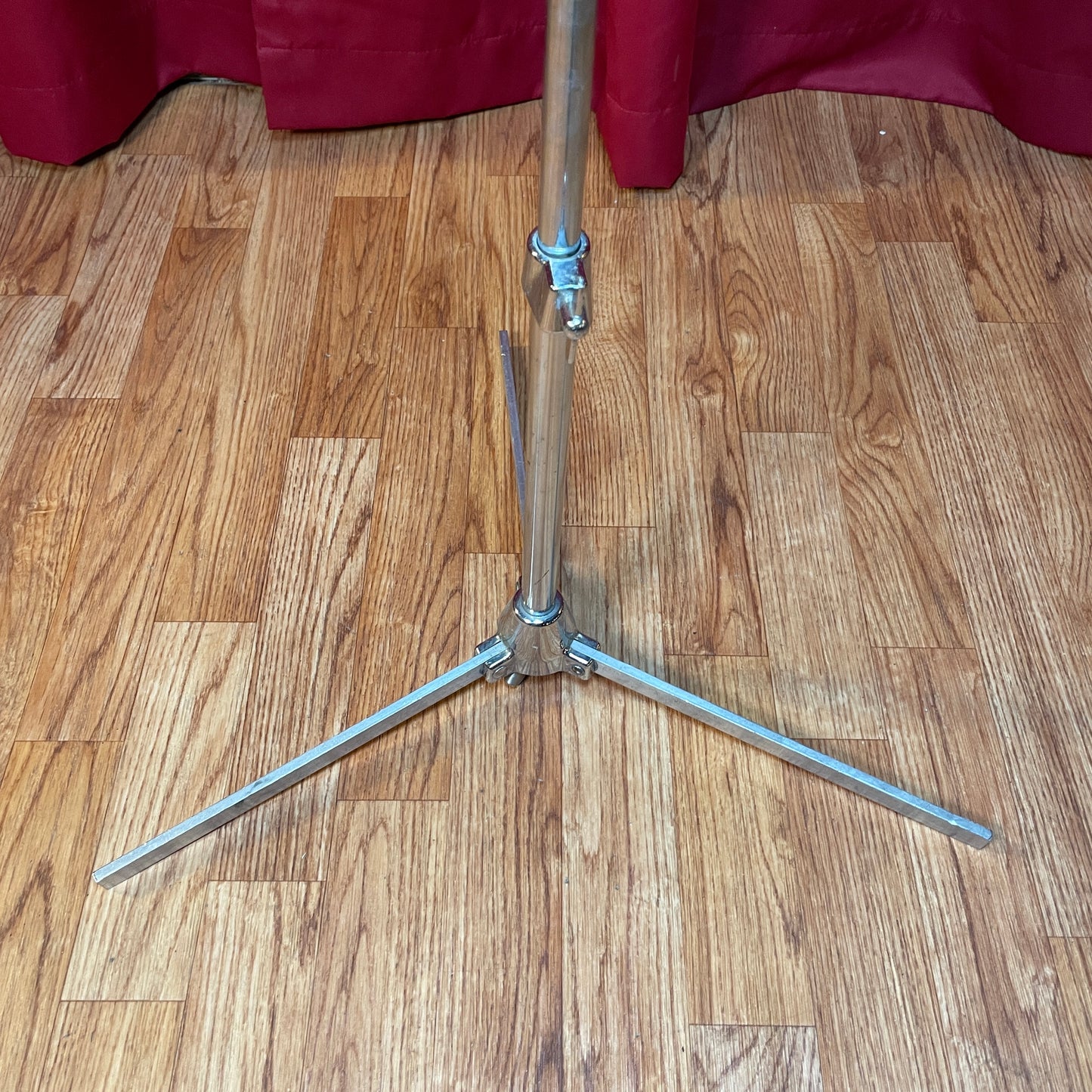 1960s Slingerland Flush Base Buck Rogers No. 805 Snare Drum Stand Flat
